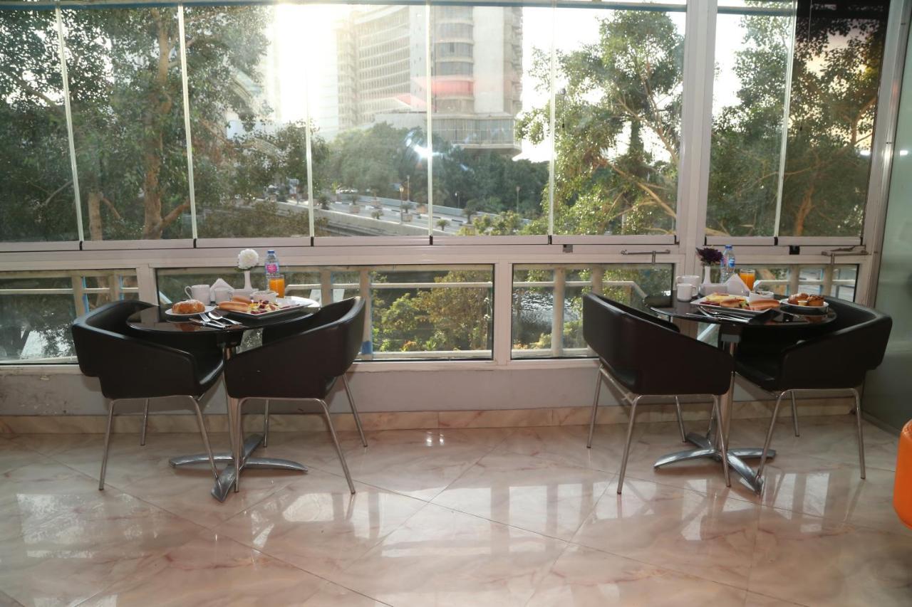 Grand Nile Royal Hotel At Nile Plaza Cairo Exterior photo