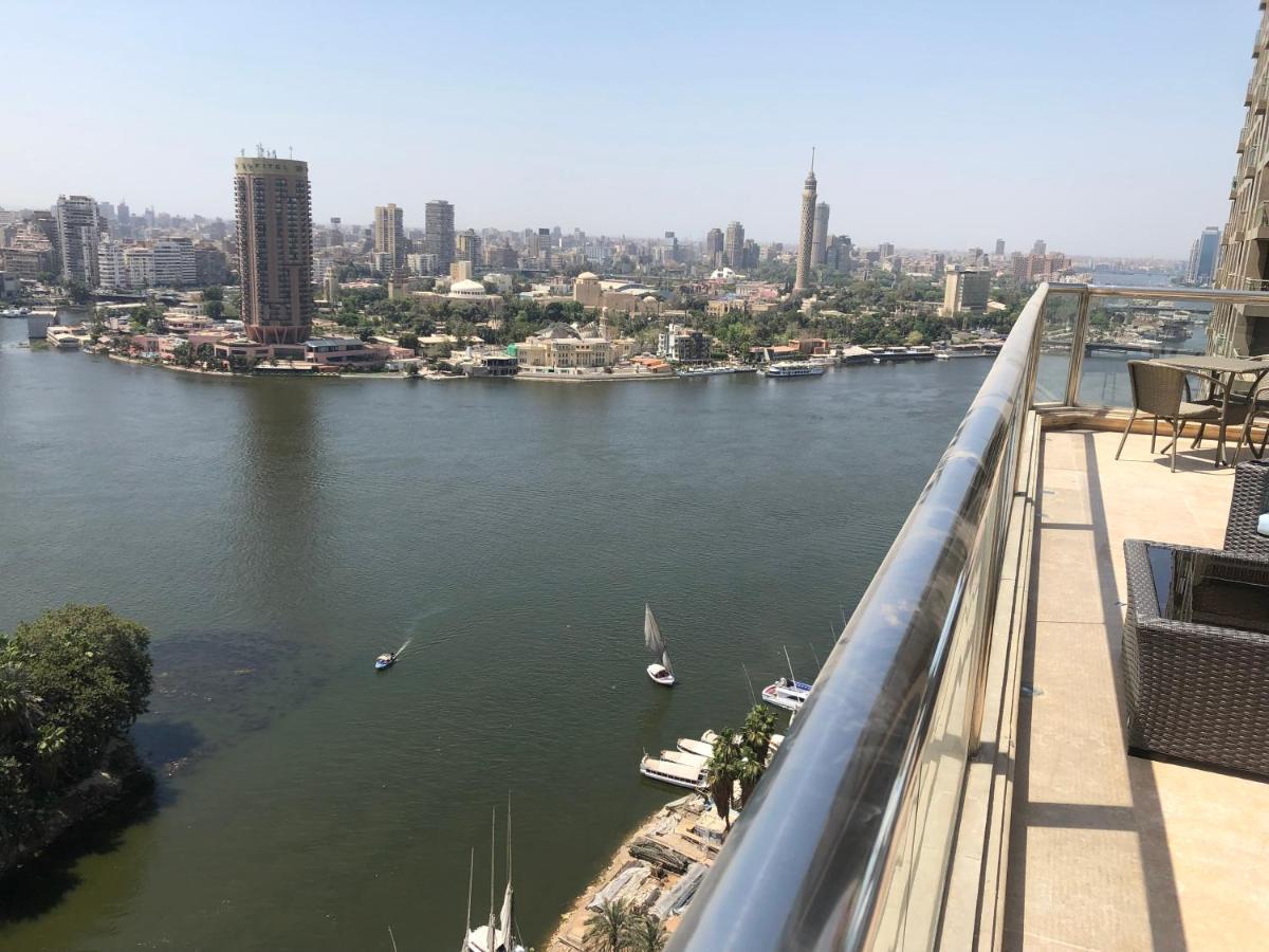 Grand Nile Royal Hotel At Nile Plaza Cairo Exterior photo