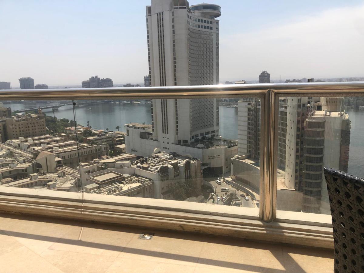 Grand Nile Royal Hotel At Nile Plaza Cairo Exterior photo